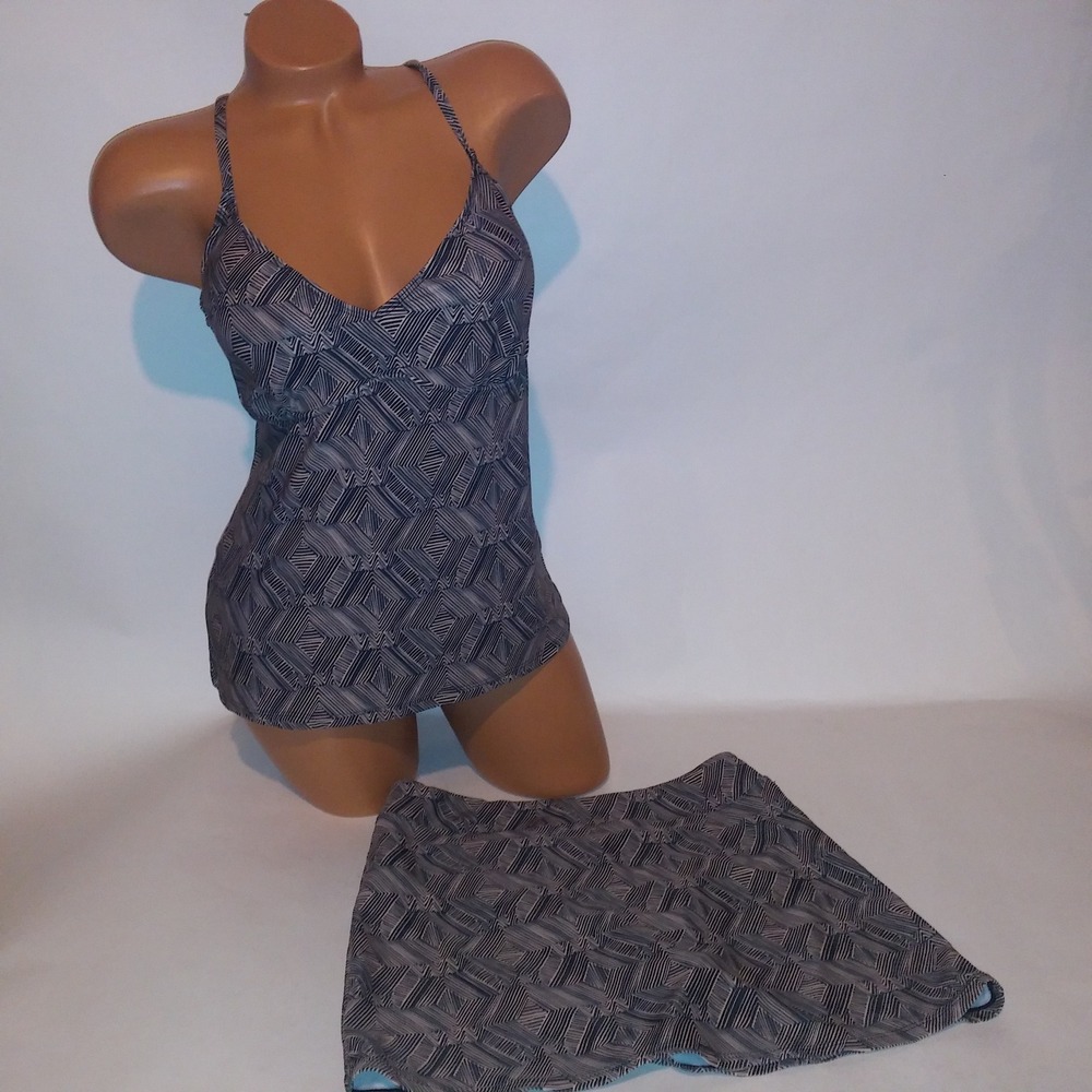 Sunikini Swim Tankini Set Top & Bottom Large Gray Cream Geo Skirted Wireless